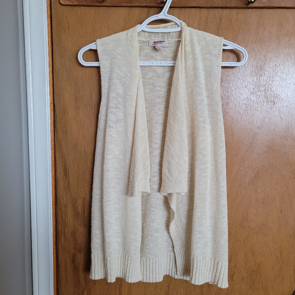 XS - Arizona Jean Company - Oatmeal collar vest